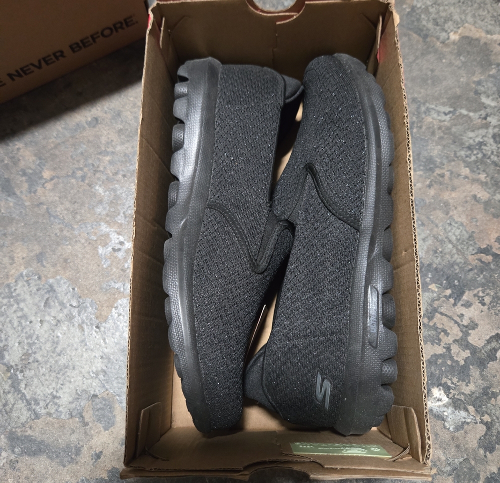 Skechers Slip-On Knit Loafers in Black